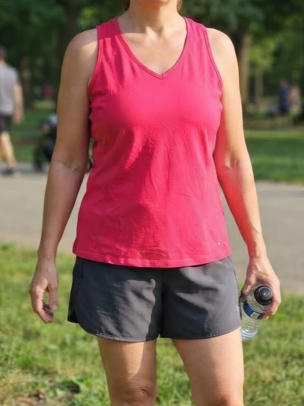 Athletic Works Women's 2XL Pink V-Neck Racerback Tank Top Built-In Bra Mesh